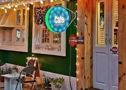 Cafe By The Lane