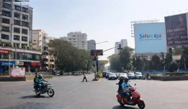 Juhu Lane, Mumbai